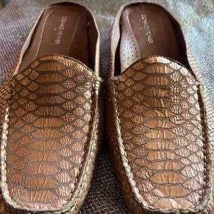 Donald Pliner Womens Shoes